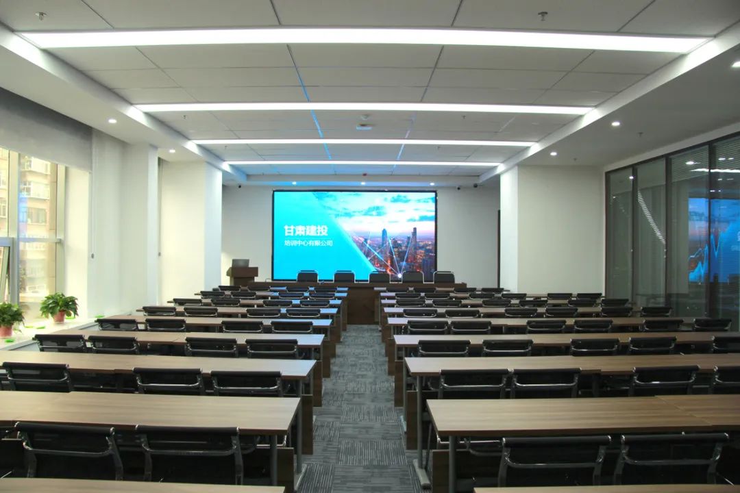 多媒體教室 多媒體教室